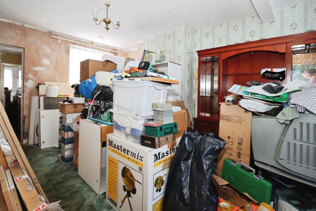 Property photo 2 of 8 Pbox-Img.Jpg