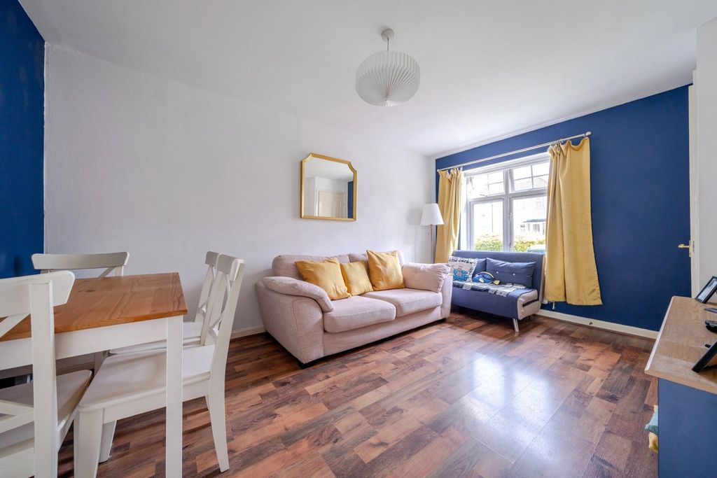 Property photo 2 of 10 Picture No. 05