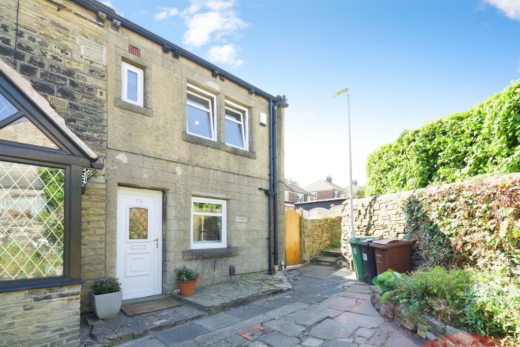 Property photo 1 of 18