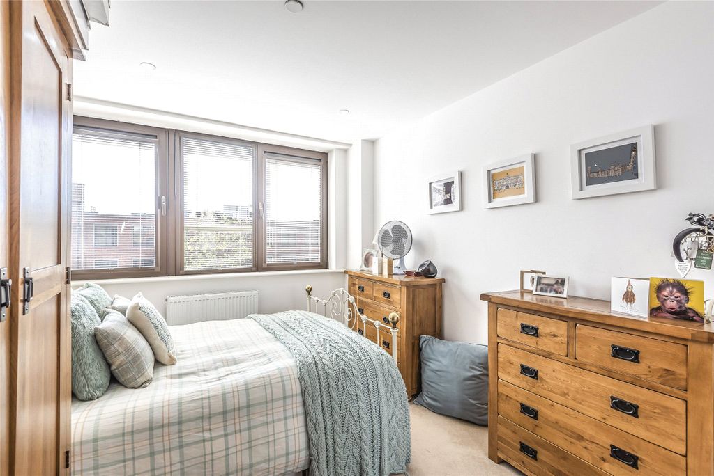 Property photo 3 of 12 Picture No. 02