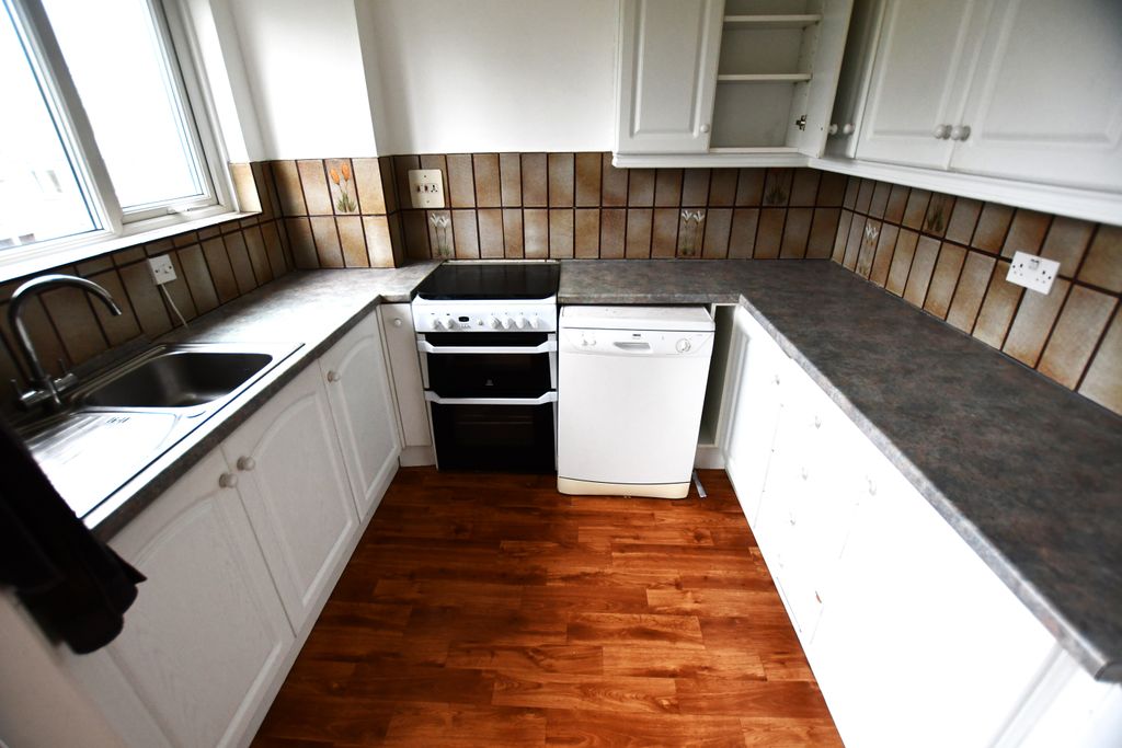 Property photo 2 of 16 Dsc_5836