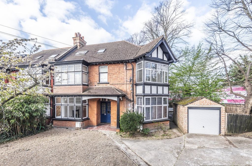 Property photo 2 of 17 Picture No. 02