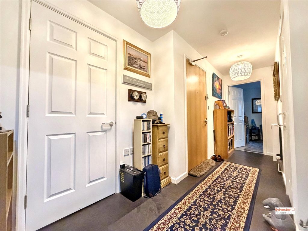 Property photo 2 of 8 Picture No. 04