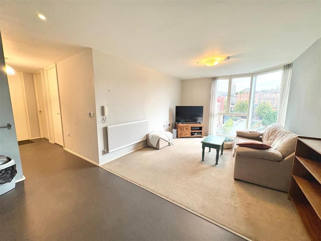 Property photo 3 of 13 Image