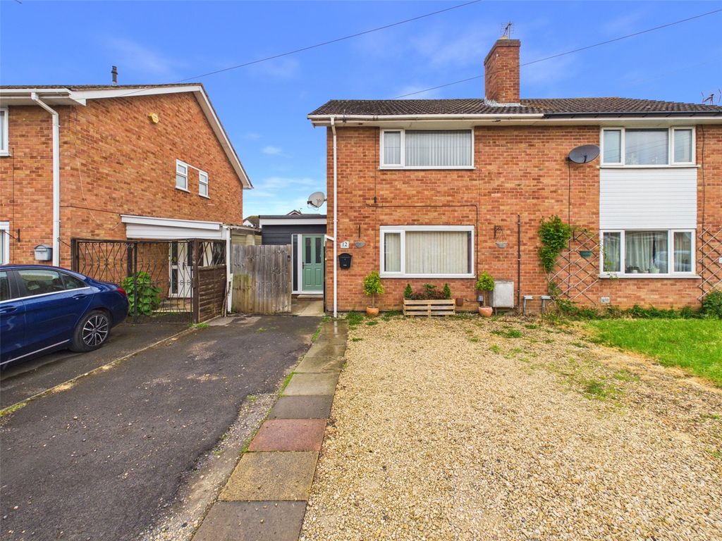 Property photo 1 of 19 Picture No. 01