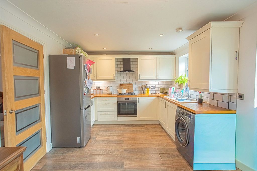 Property photo 3 of 13 Picture No. 07