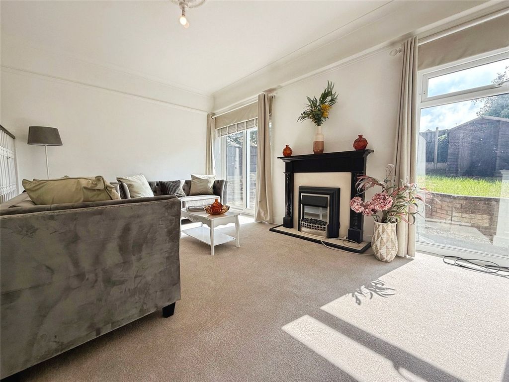Property photo 3 of 16 Picture No. 45