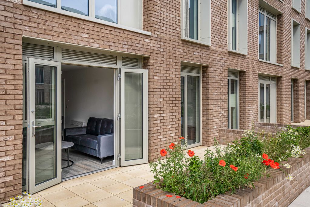 Property photo 1 of 11 2_83299