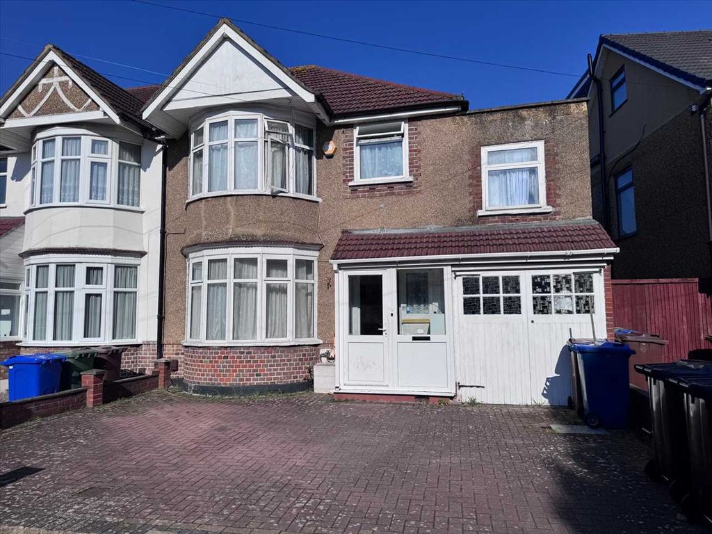 Property photo 1 of 11 Main Picture