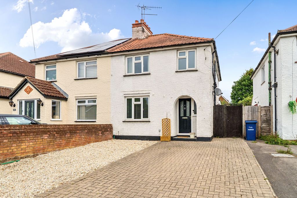 Property photo 2 of 13