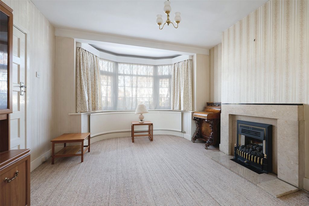 Property photo 2 of 16 Picture No. 08