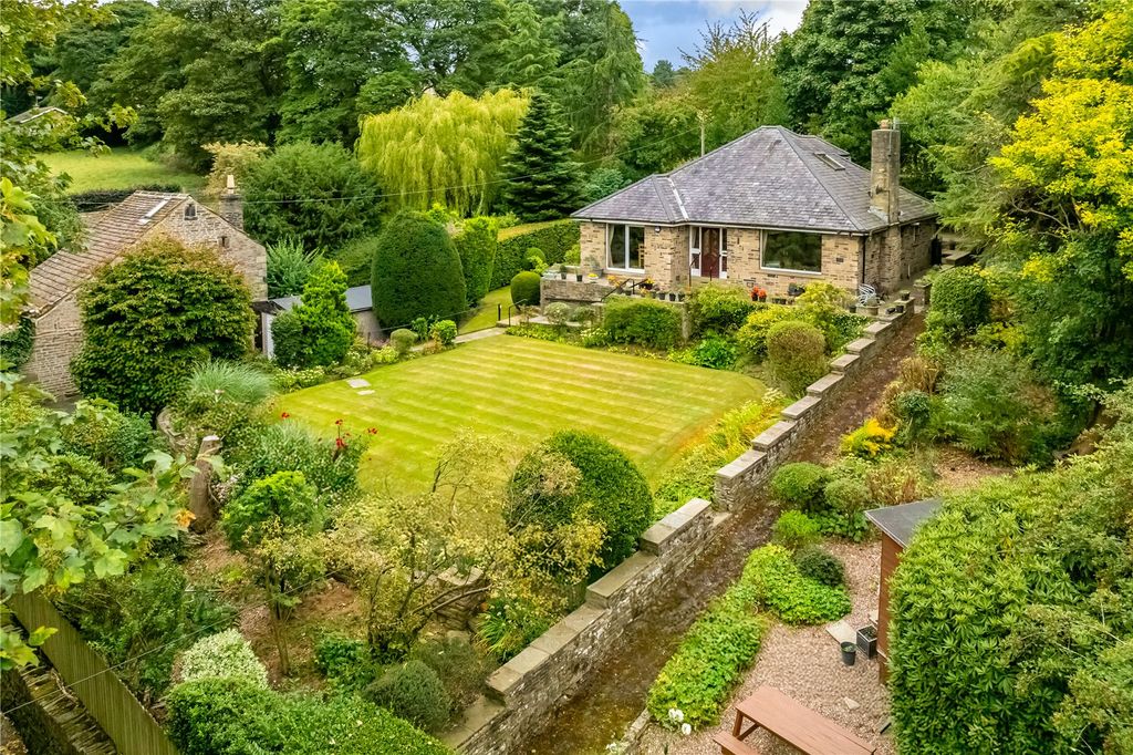 Additional image 21 of 3 bed detached house for saleStoney Bank Lane, Thongsbridge, Holmfirth HD9
