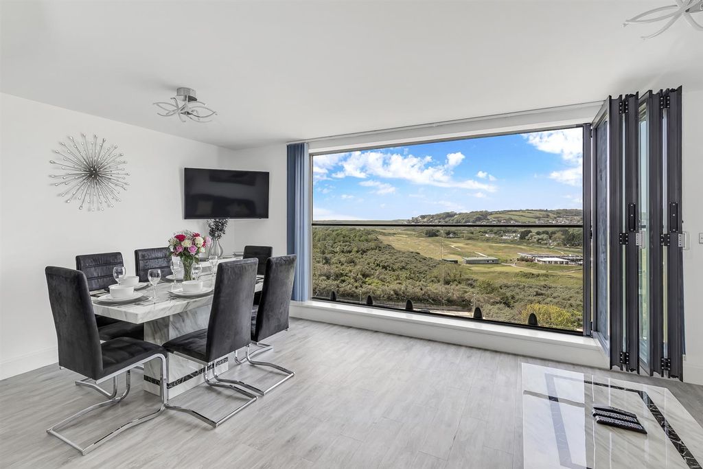 Additional image 19 of 2 bed flat for saleWaterstone House, Tenby SA70