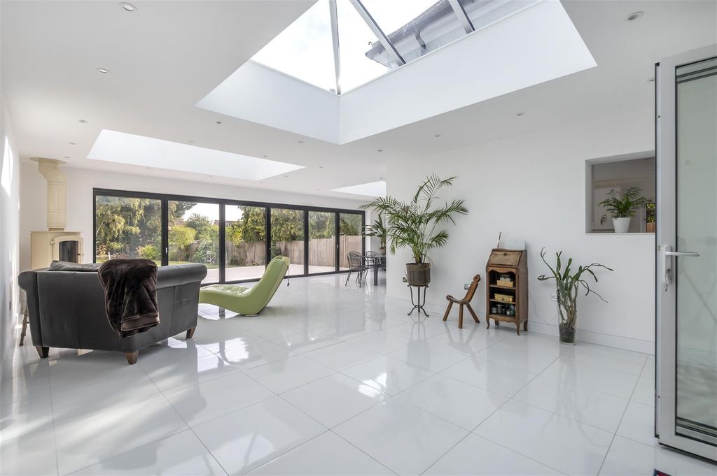 Property photo 3 of 48 902152 (30).Jpg