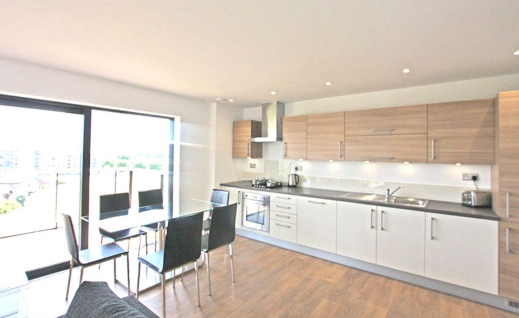 Property photo 3 of 15