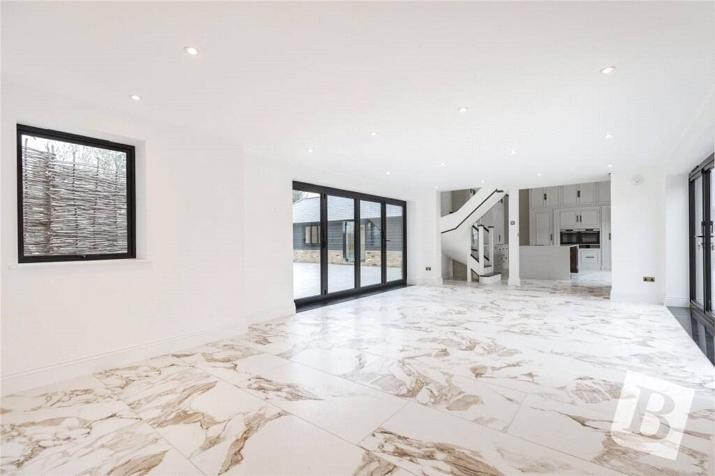 Property photo 3 of 17 Picture No. 03