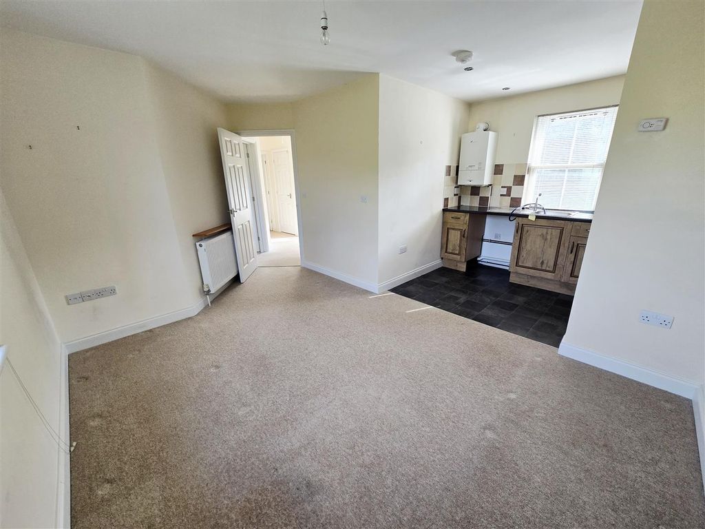 Property photo 3 of 16 20260323_103400.Jpg