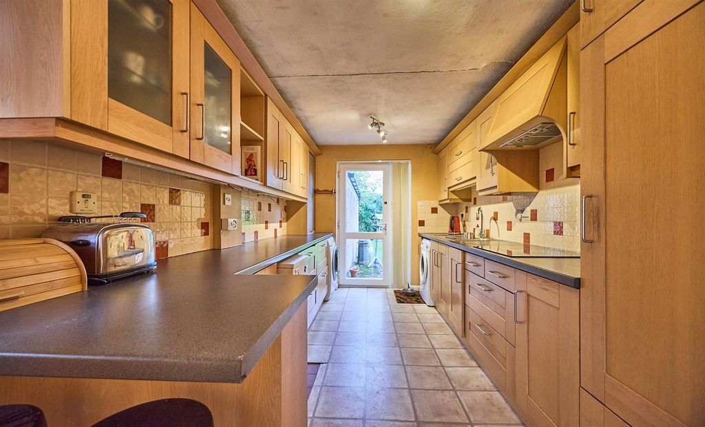 Property photo 2 of 15 Manor Crescent Stapleton 1.Jpg