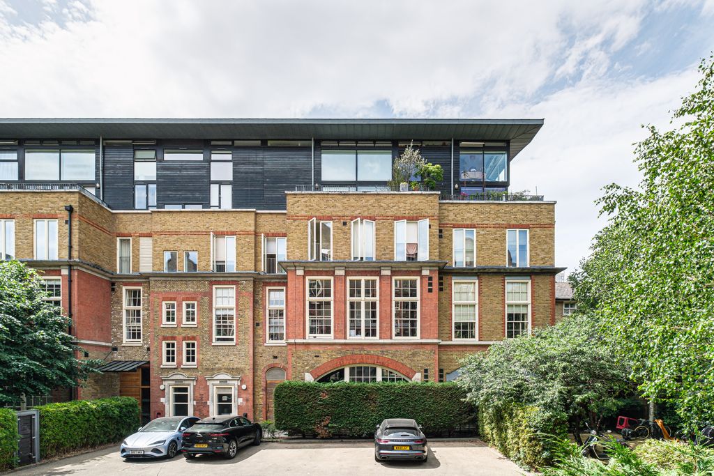 Property photo 2 of 31 Stepney-City-Apartments-15 (11).Jpg