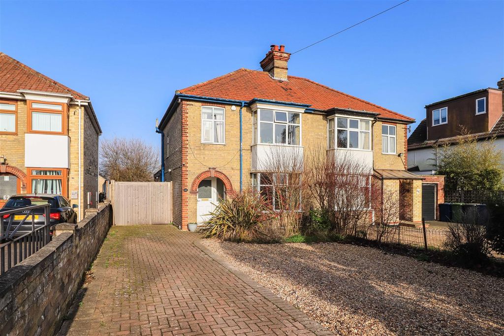 Property photo 1 of 20