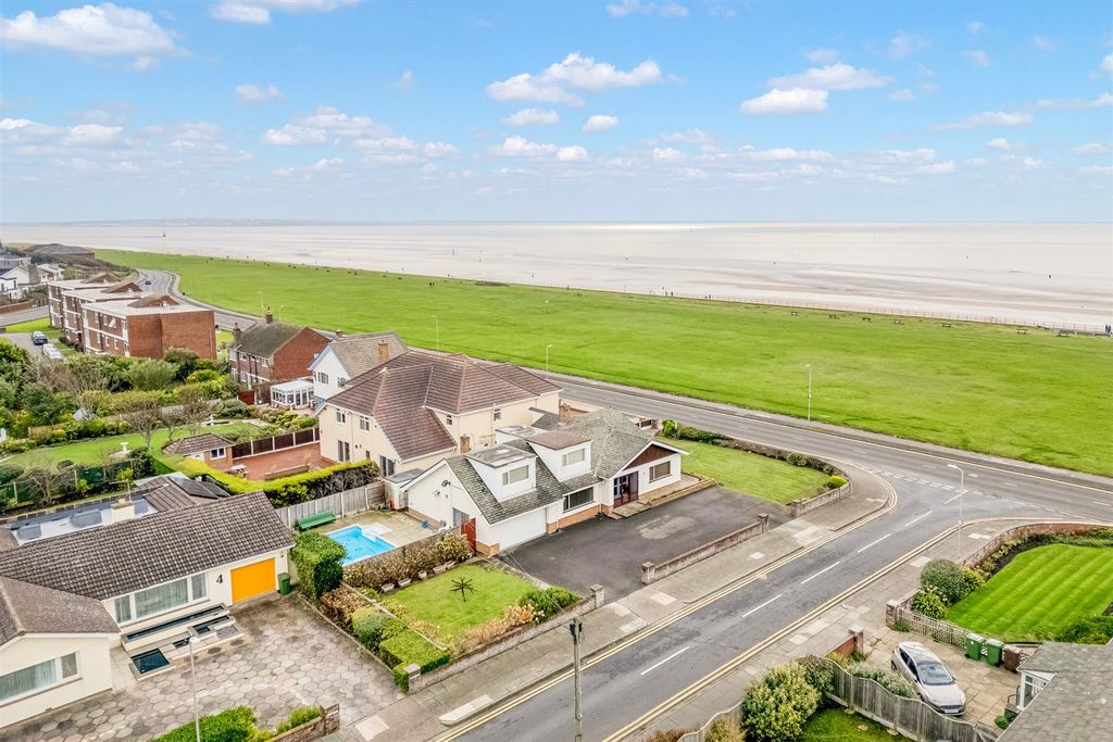 Property photo 2 of 28 Margaret Road - External (3)