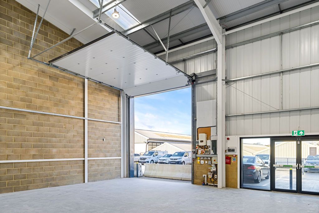 Property photo 2 of 7