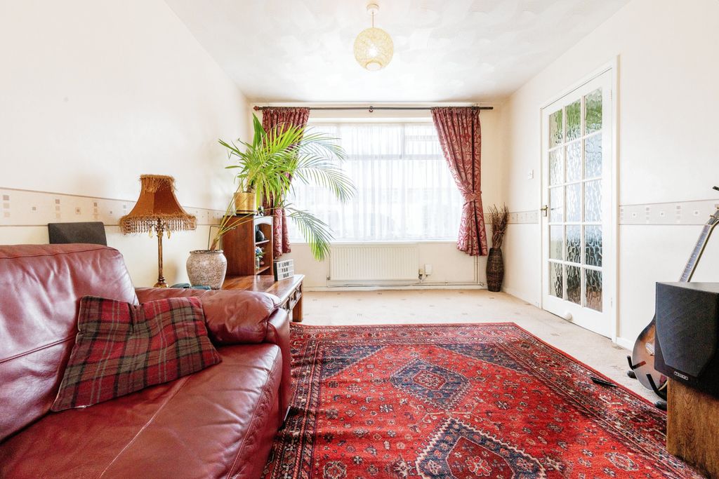 Property photo 2 of 17 2d06924B-9A13-ee11-9Cbe-6045Bdd0Ef4d