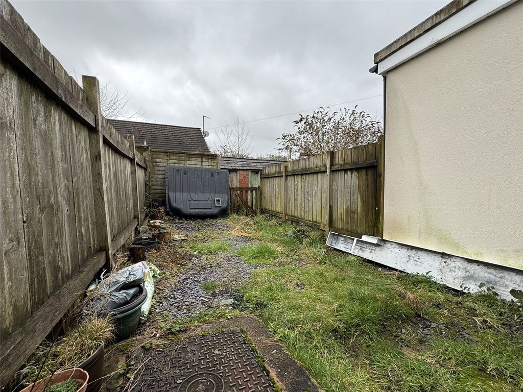 Property photo 2 of 11 Picture No. 03