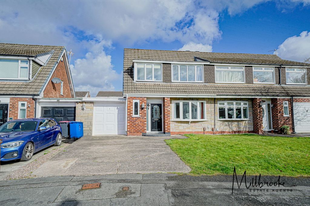 Property photo 1 of 34