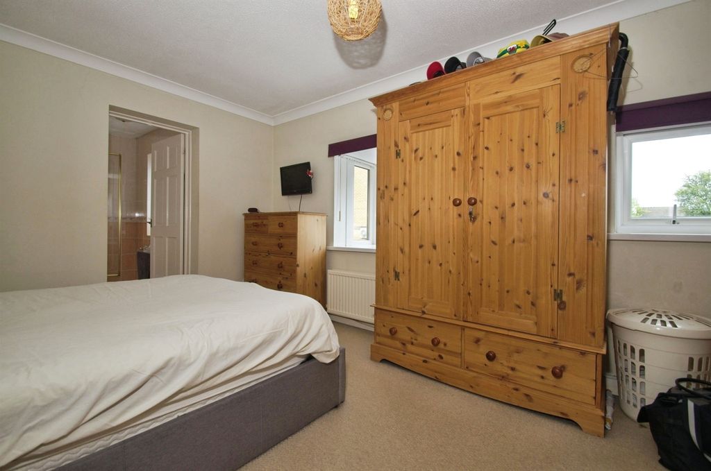 Additional image 5 of 3 bed semi-detached house for saleClos Y Dyfrgi, Thornhill, Cardiff CF14