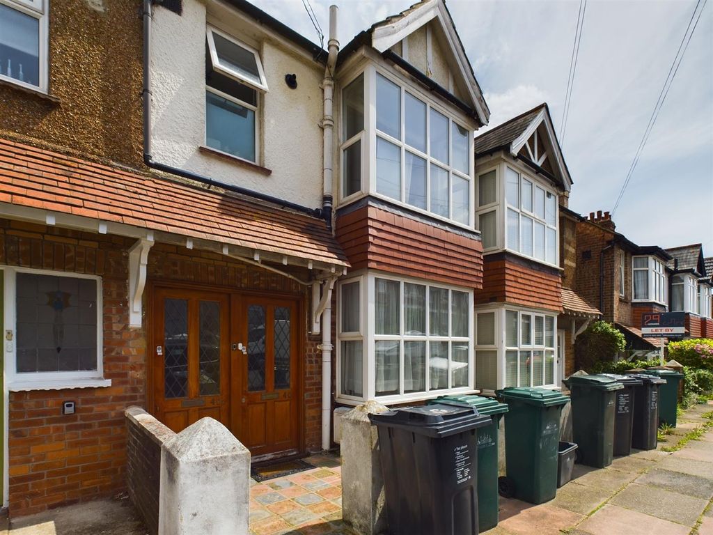 Property photo 1 of 13 Cam02534G0-Pr0023-Still016.Jpg