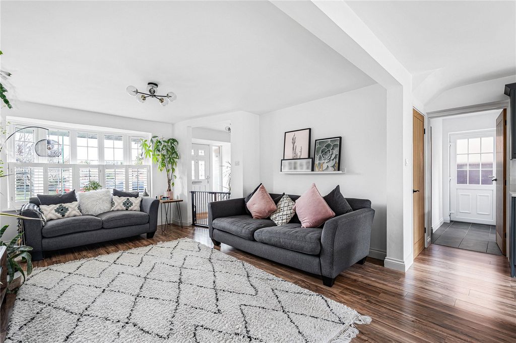 Property photo 3 of 29 Picture No. 10