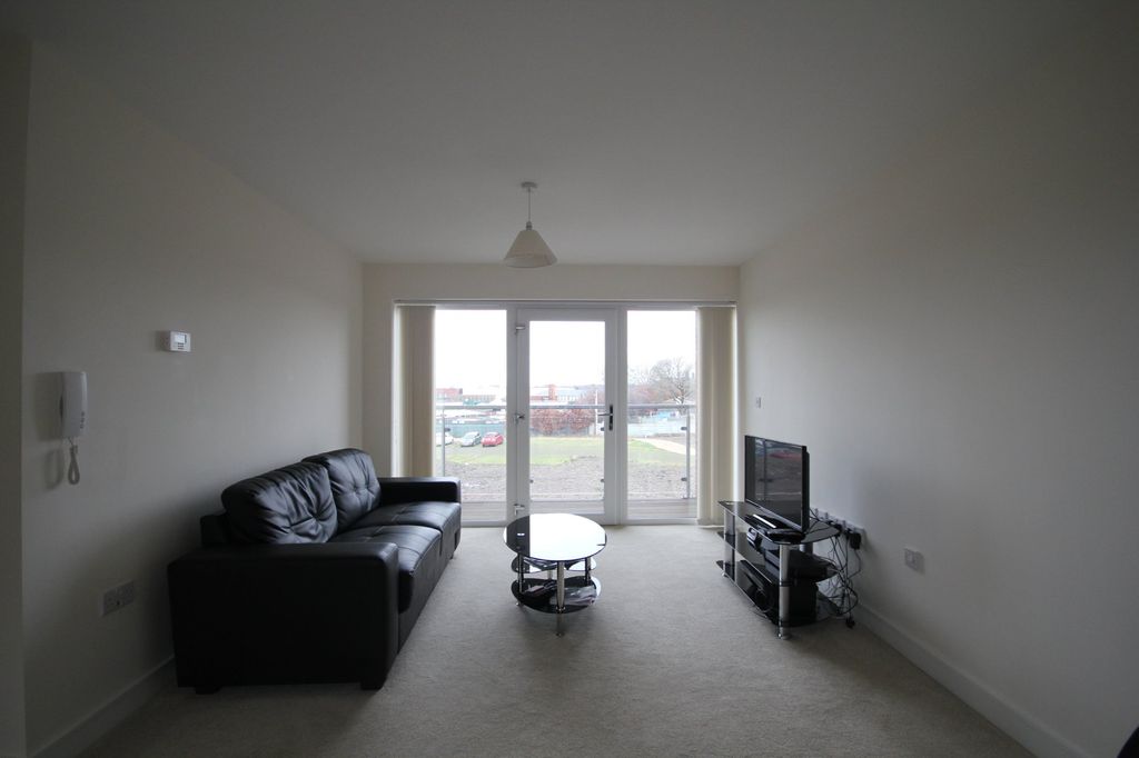 Property photo 3 of 10