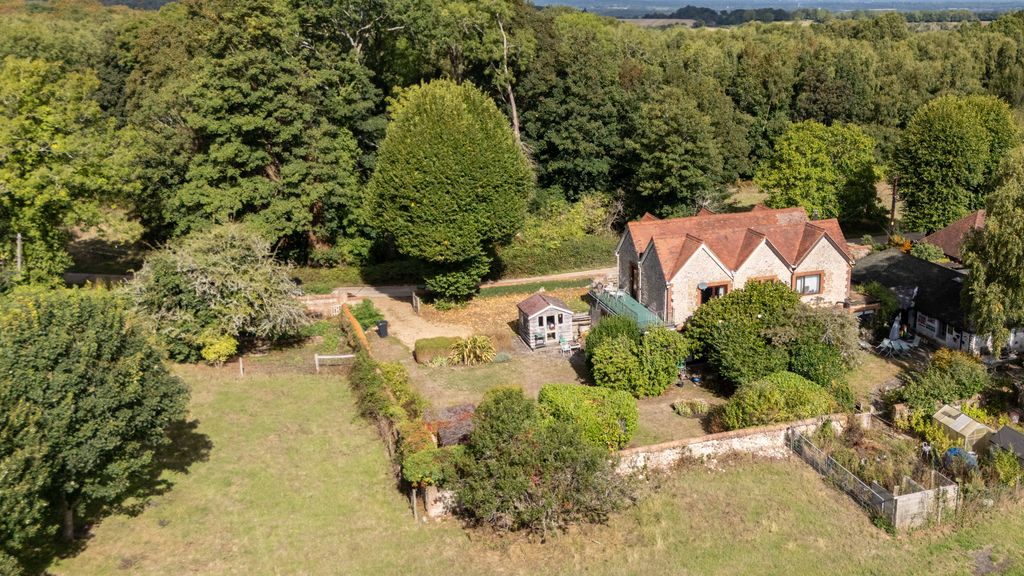 Property photo 1 of 17 Dji_20260909104305_0542_D