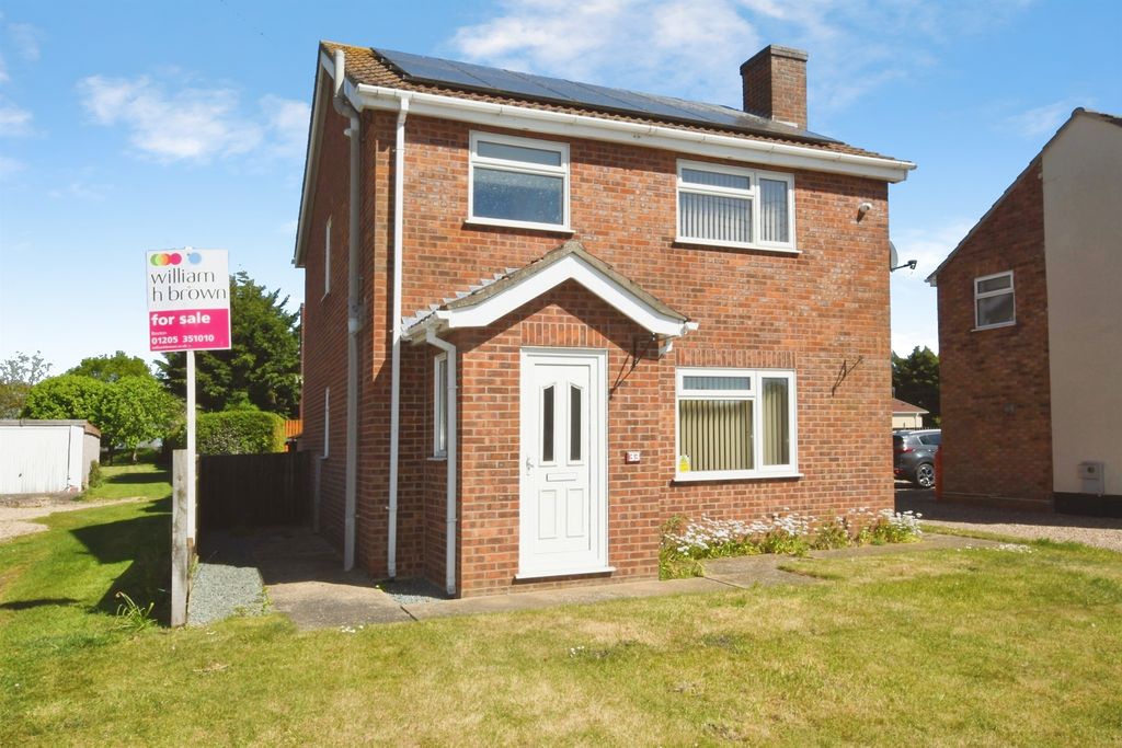 Property photo 1 of 12