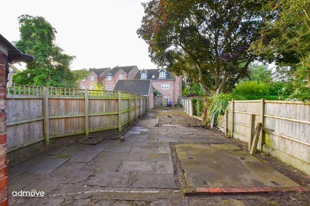 Property photo 2 of 24
