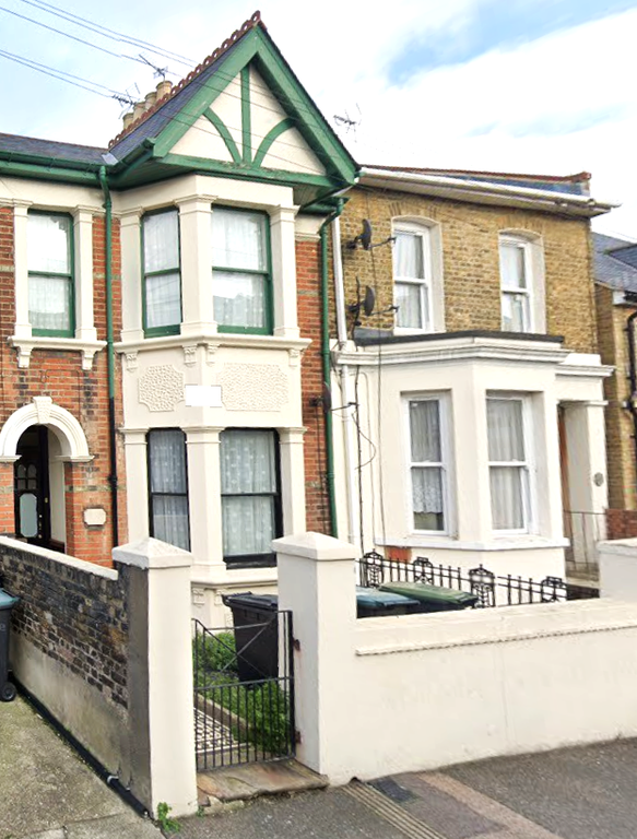 Property photo 1 of 21
