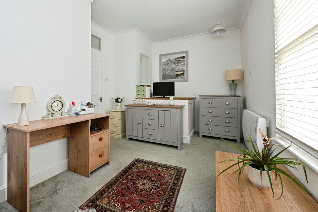 Property photo 3 of 16 Photo