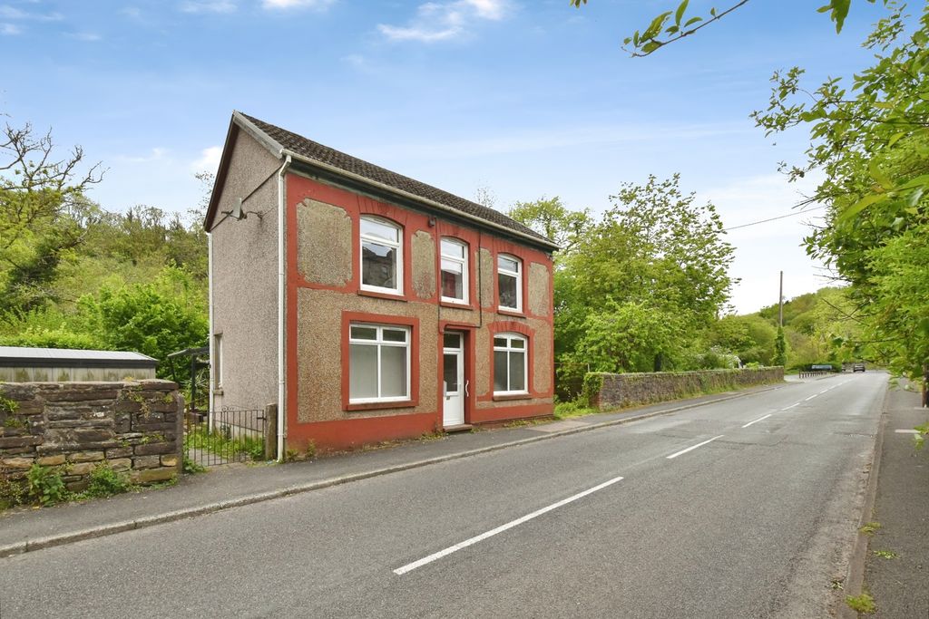 Property photo 1 of 24 Pbox-Img.Jpg