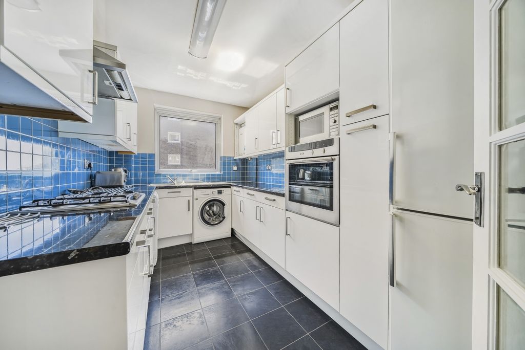 Property photo 3 of 6 1165734 (3)