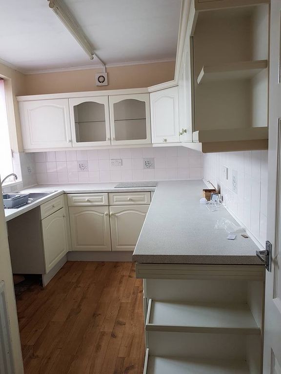 Property photo 3 of 31