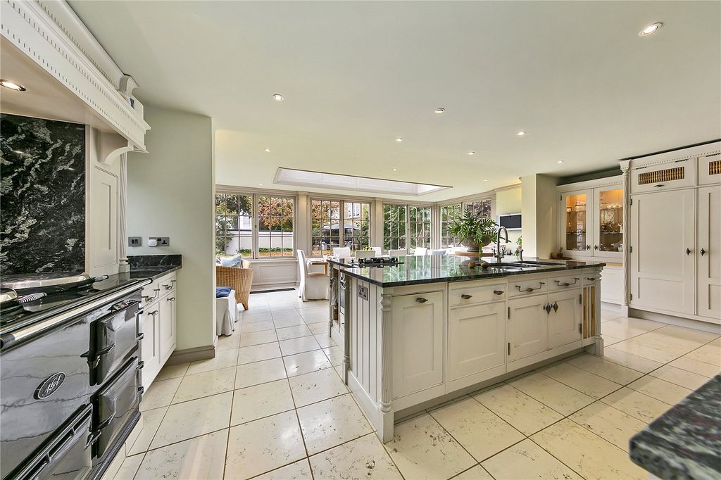 Property photo 2 of 16 Picture No. 02