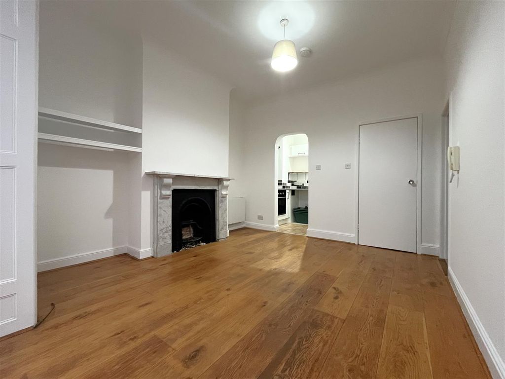 Property photo 3 of 11 Img_9505.Jpg