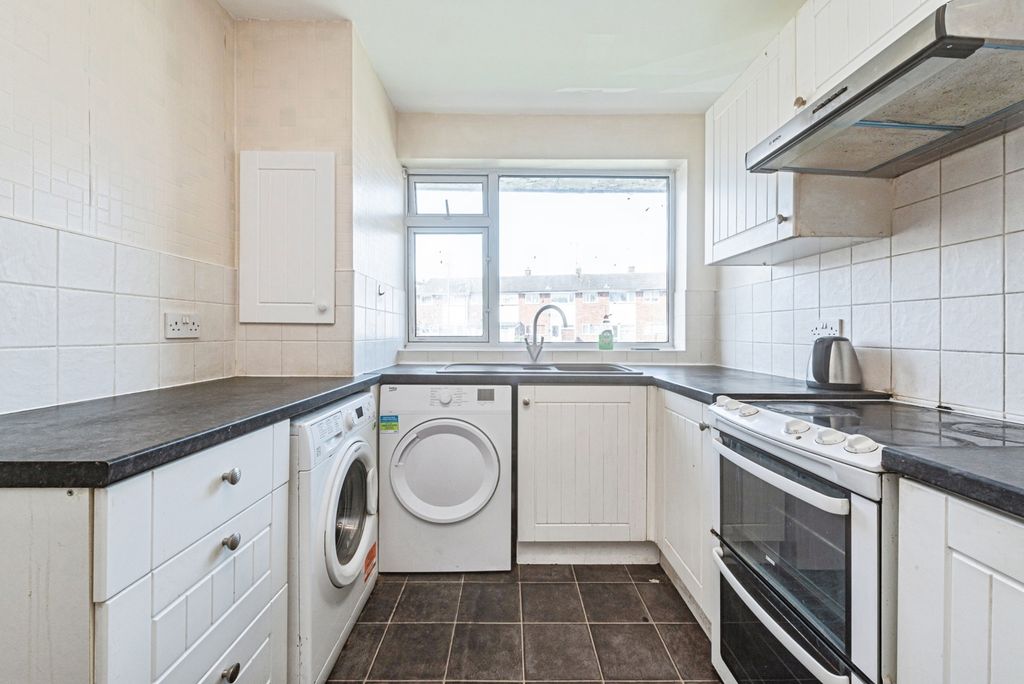 Property photo 3 of 19 Pbox-Img.Jpg