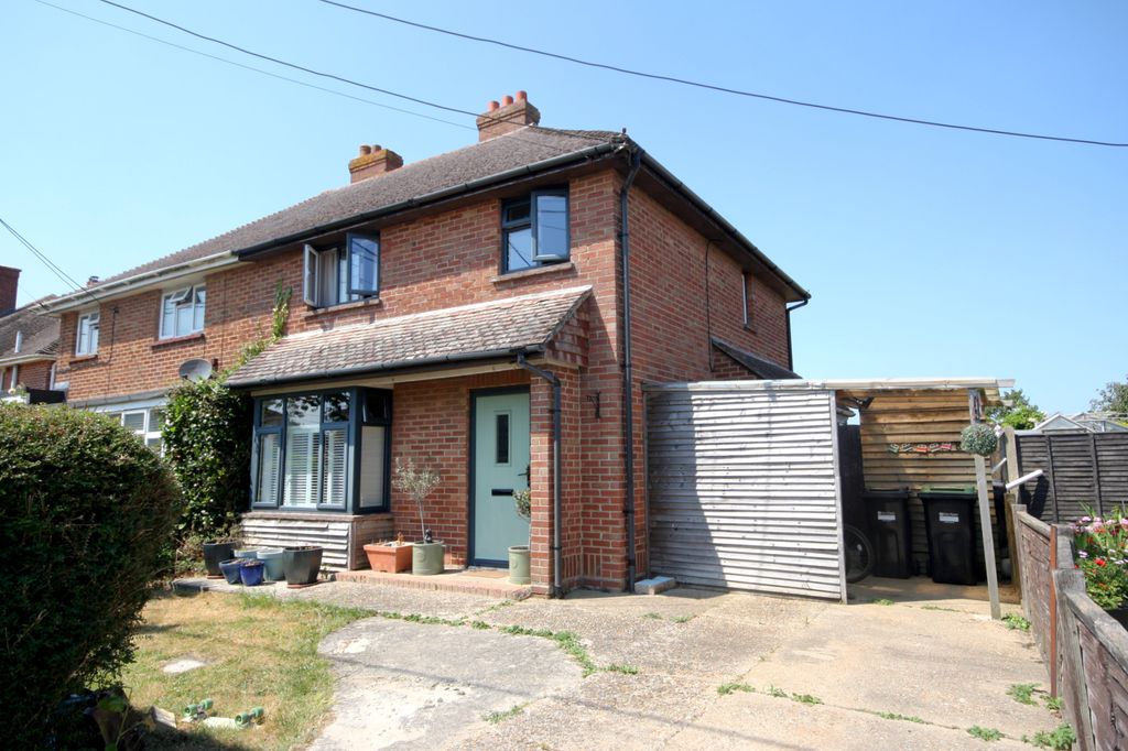 Property photo 1 of 18