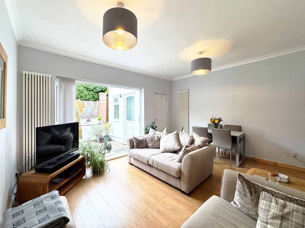 Property photo 1 of 17