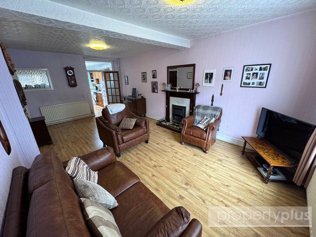 Property photo 3 of 13 Picture No. 13