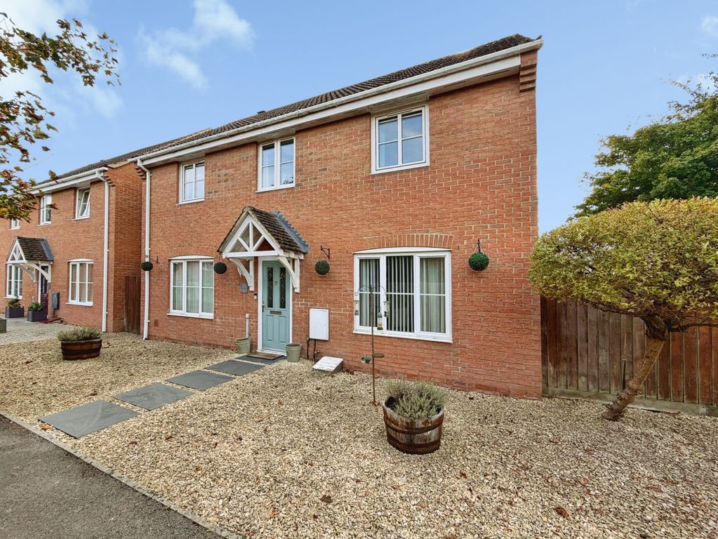 Property photo 1 of 25