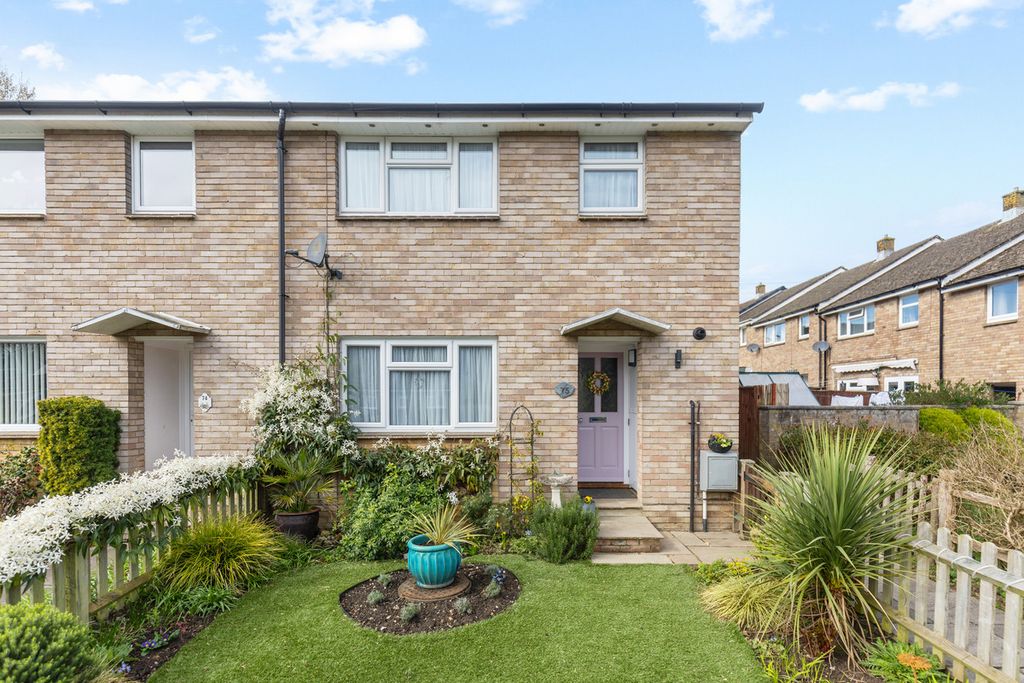 Property photo 1 of 12