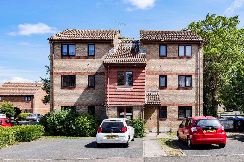 Property photo 1 of 7